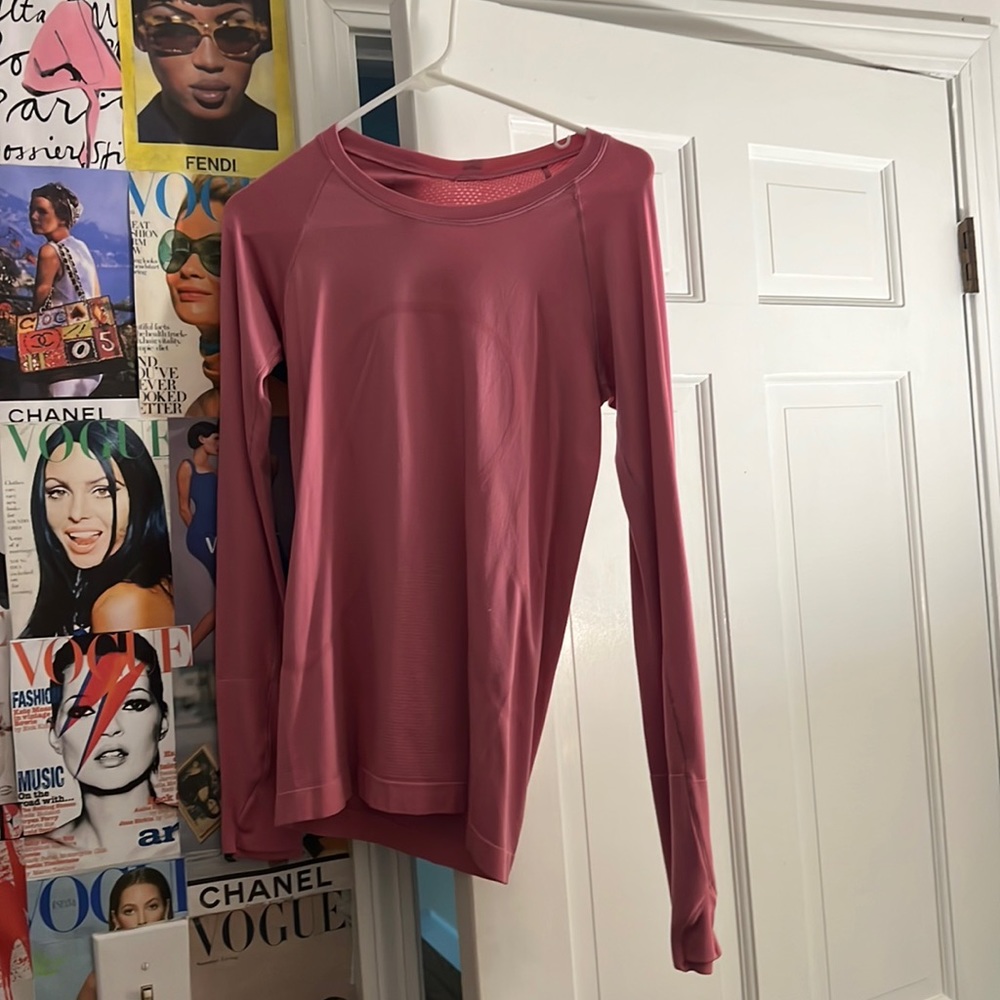 pink blossom lulu swiftly tech top